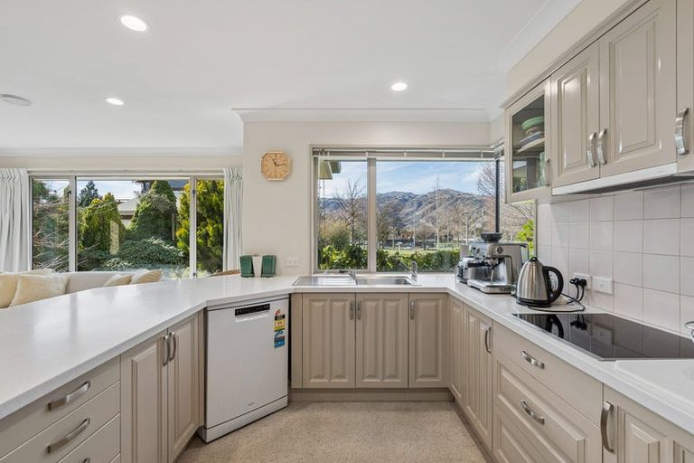 Photo of property in 17 Orchard Place, Cromwell, 9310