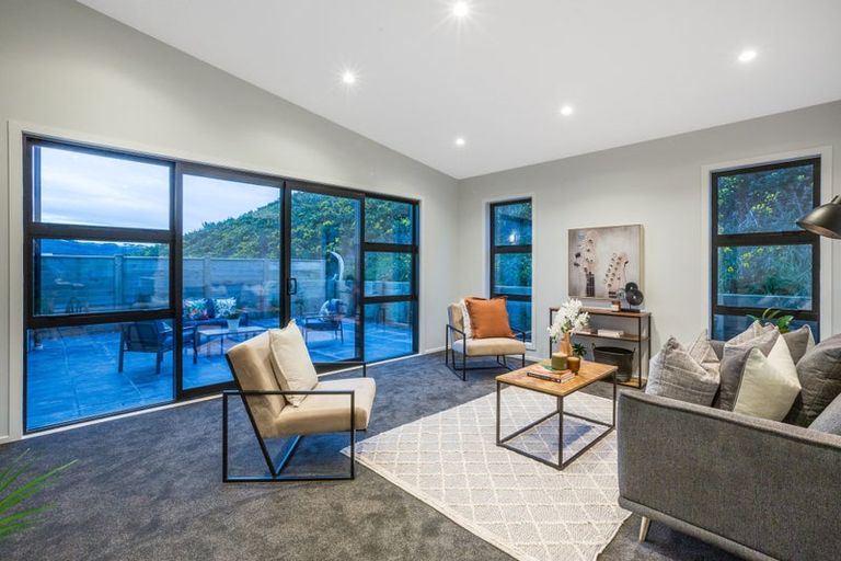 Photo of property in 11 Paul Adams Way, Aotea, Porirua, 5024