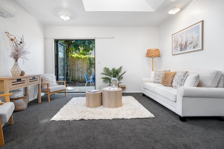 Photo of property in 1142b Papamoa Beach Road, Papamoa Beach, Papamoa, 3118