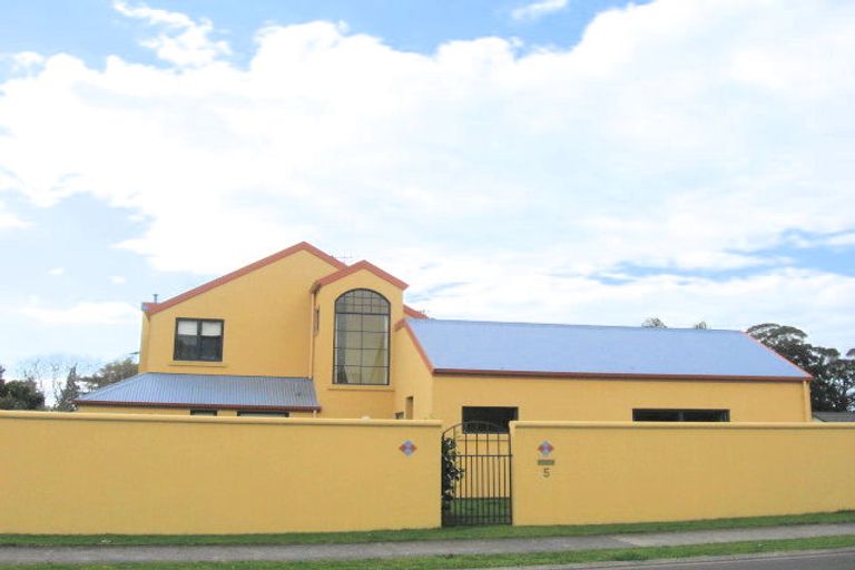 Photo of property in 5 Pembroke Drive, Bethlehem, Tauranga, 3110