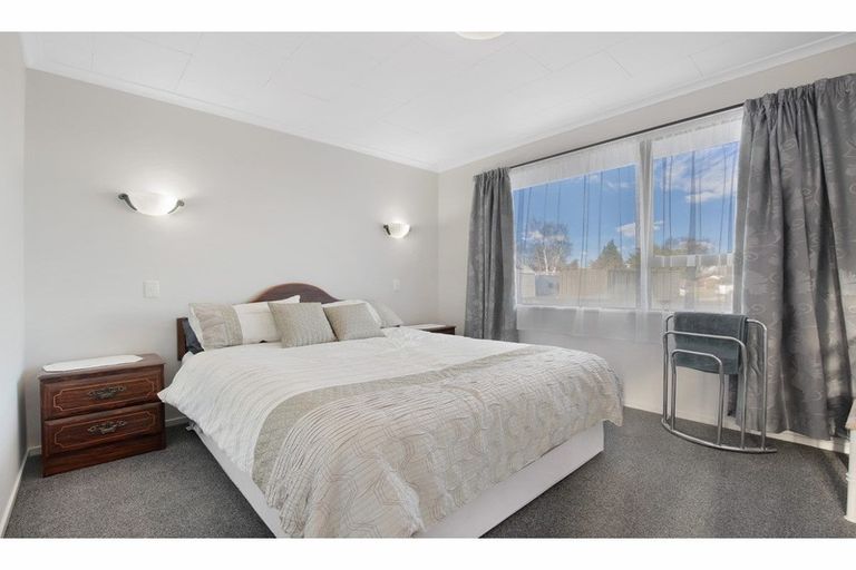 Photo of property in 47 George Street, Rotherham, 7379