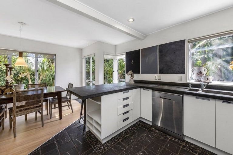 Photo of property in 1/40 Wallace Street, Herne Bay, Auckland, 1011