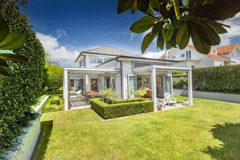 Photo of property in 22 Park Avenue, Takapuna, Auckland, 0622