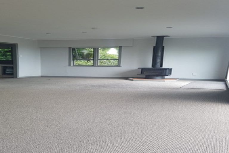 Photo of property in 14 Bruce Road, Glenfield, Auckland, 0629