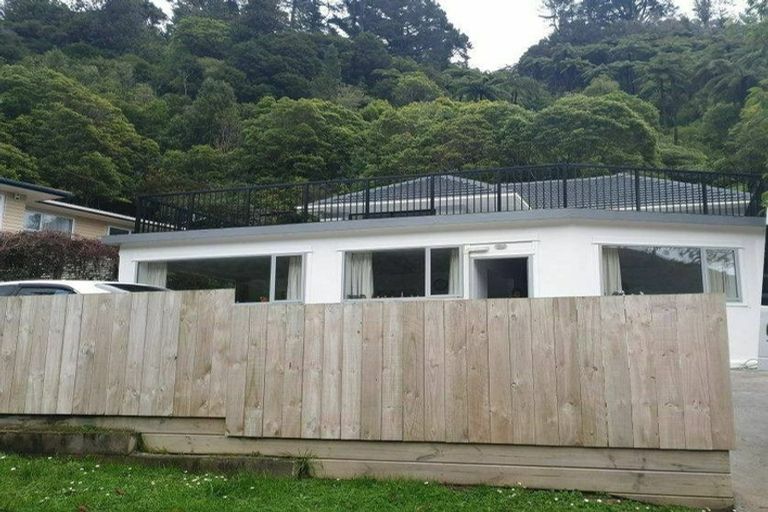 Photo of property in 70 Sunny Grove, Wainuiomata, Lower Hutt, 5014