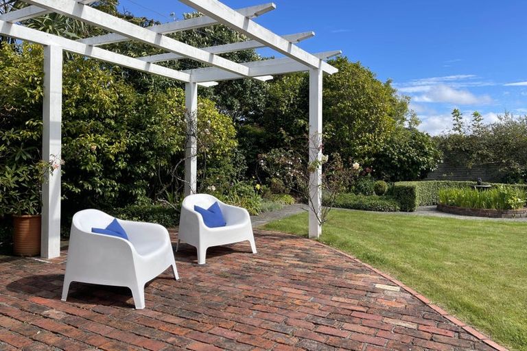 Photo of property in 43 Simla Crescent, Khandallah, Wellington, 6035