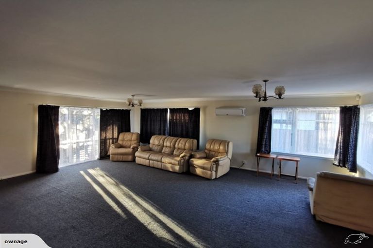 Photo of property in 300 Withells Road, Avonhead, Christchurch, 8042