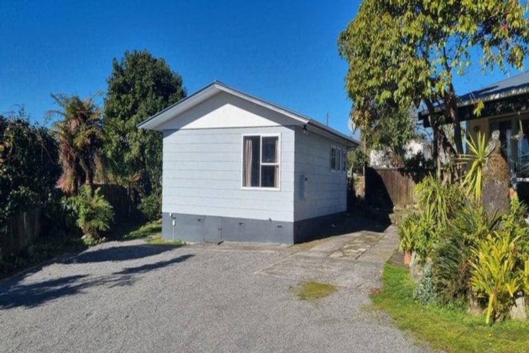 Photo of property in 114 Homedale Street, Pukehangi, Rotorua, 3015