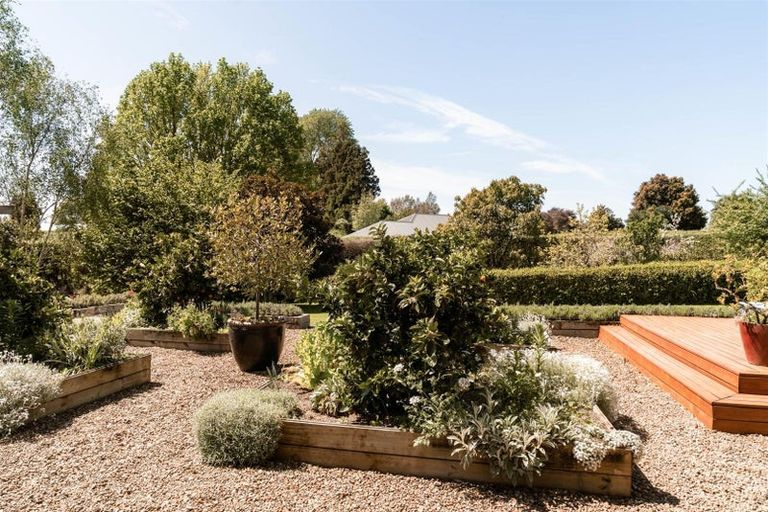 Photo of property in 14 Nga Parae Road, Oropi, Tauranga, 3173