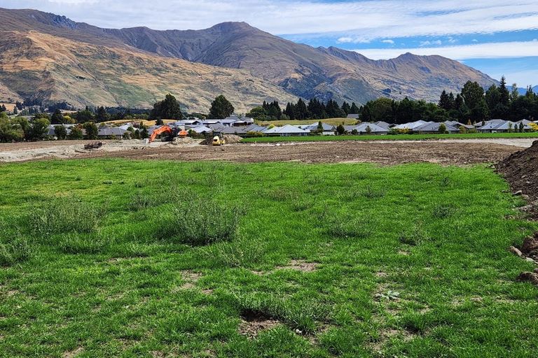Photo of property in 51 Clearview Street, Wanaka, 9305