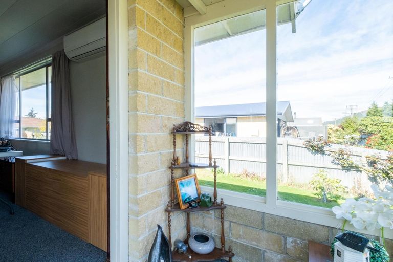 Photo of property in 5 Goldsmith Street, Waimate, 7924