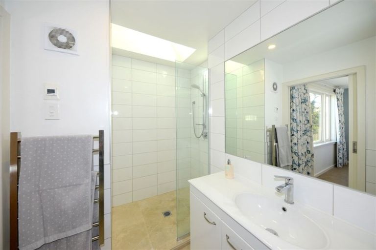 Photo of property in 45 Urunga Avenue, Strowan, Christchurch, 8052