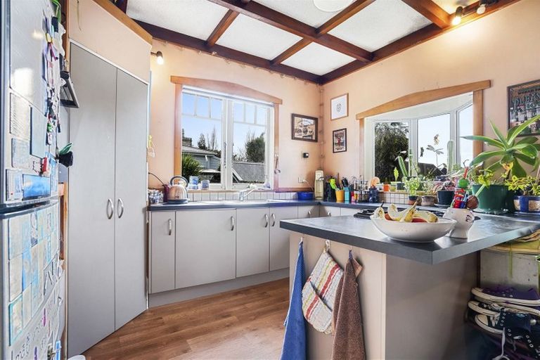 Photo of property in 202 Nixon Street, Hamilton East, Hamilton, 3216