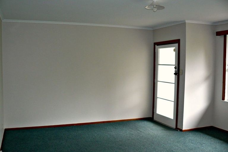 Photo of property in 105 Titirangi Road, New Lynn, Auckland, 0600