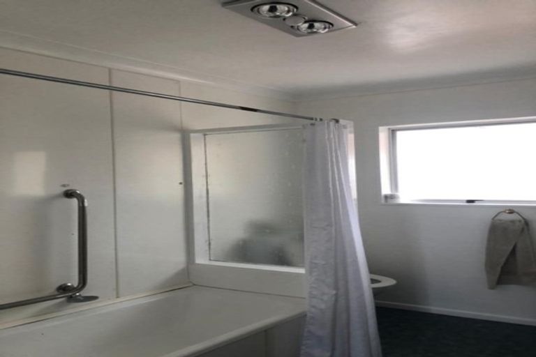 Photo of property in 16 Parker Avenue, Levin, 5510