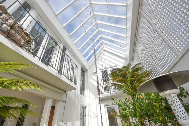 Photo of property in 32 Claremont Street, Maori Hill, Dunedin, 9010