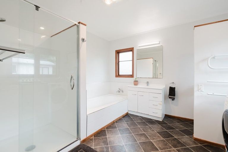 Photo of property in 10 Windsor Road, Maeroa, Hamilton, 3200