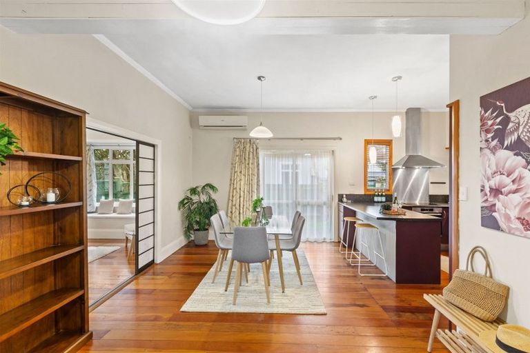 Photo of property in 259 Carrington Street, Vogeltown, New Plymouth, 4310