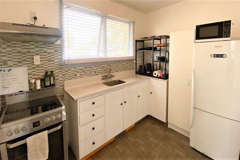 Photo of property in 1/166 Halswell Road, Hillmorton, Christchurch, 8025