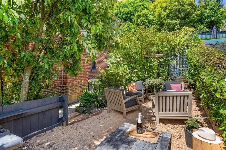 Photo of property in 25 Lonsdale Street, Belleknowes, Dunedin, 9011