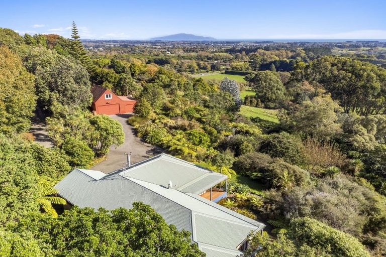 Photo of property in 35 Sunglo Terrace, Otaki, 5512