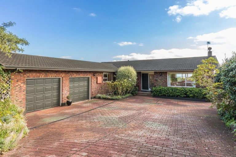 Photo of property in 8 Tui Crescent, Waikanae, 5036