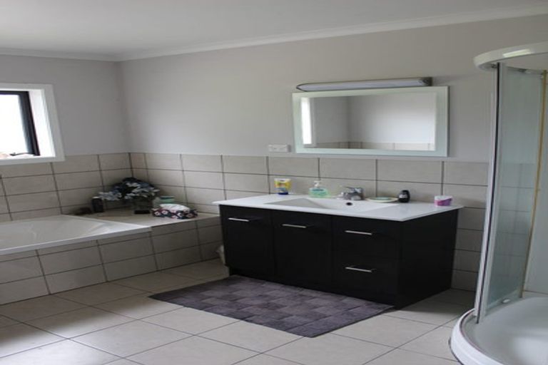 Photo of property in 2 Joll Street, Waitara, 4383