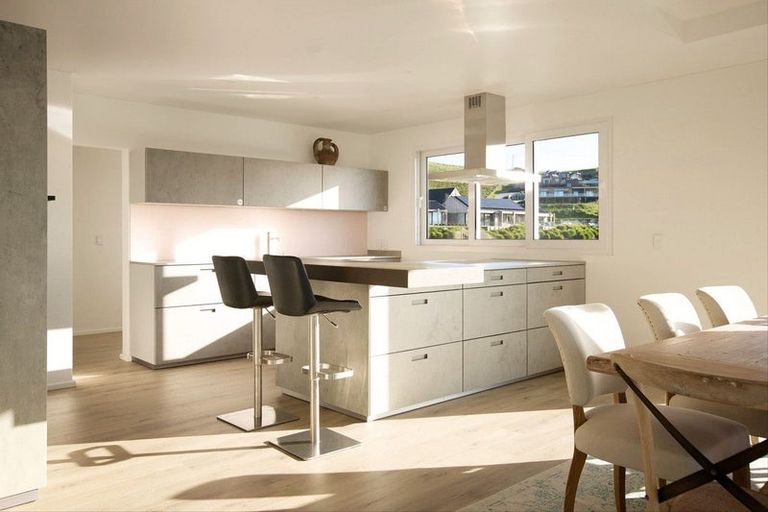 Photo of property in 34 Te Auhi Way, Welcome Bay, Tauranga, 3112