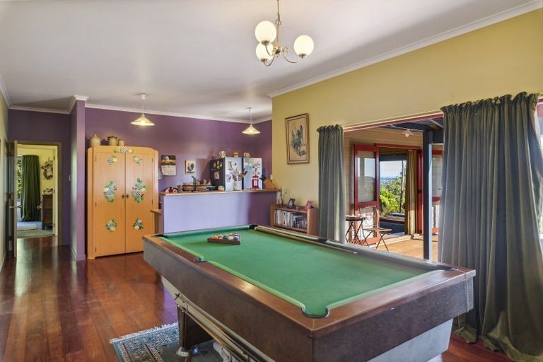 Photo of property in 35 Sunglo Terrace, Otaki, 5512