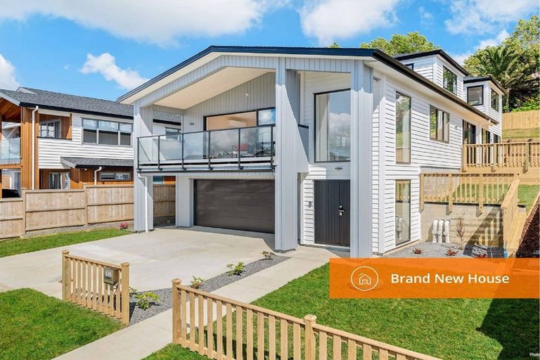 Photo of property in 13 Pacific Heights Road, Orewa, 0931