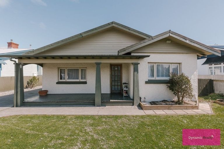 Photo of property in 36 Burns Avenue, Takaro, Palmerston North, 4412