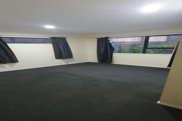 Photo of property in 43 Vasanta Avenue, Ngaio, Wellington, 6035