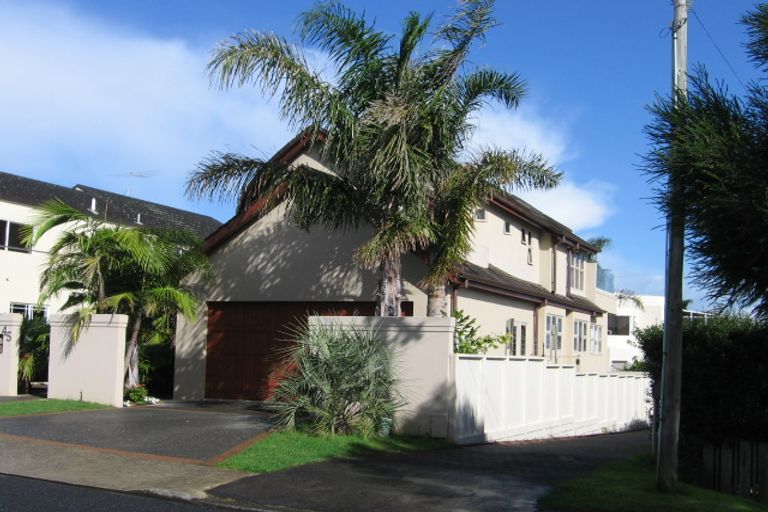 Photo of property in 45b Clovelly Road, Bucklands Beach, Auckland, 2012