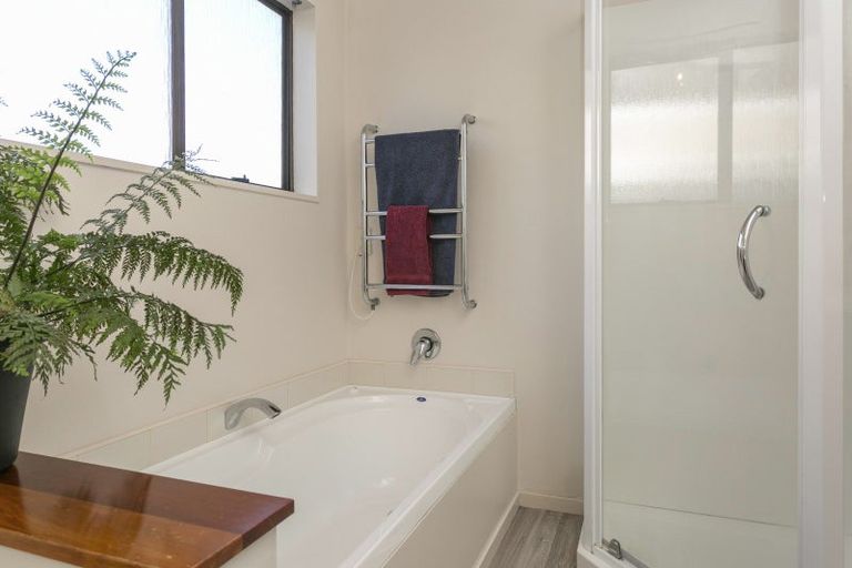 Photo of property in 22 Greenwich Street, Richmond Heights, Taupo, 3330