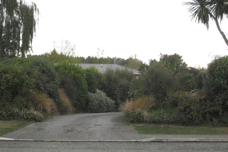 Photo of property in 102 Cox Street, Geraldine, 7930