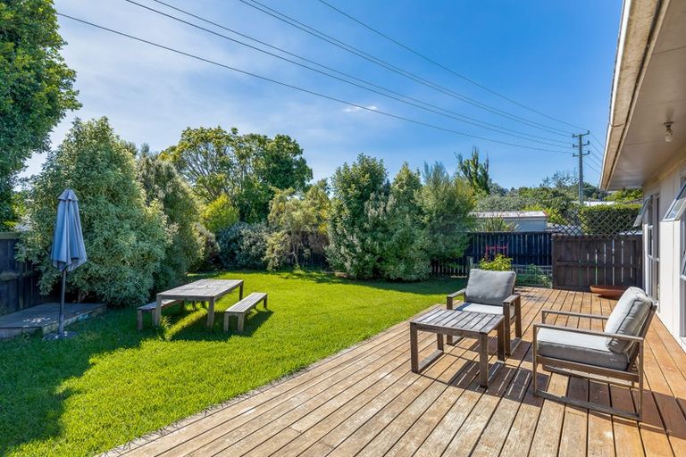 Photo of property in 12a John F Kennedy Place, Glen Eden, Auckland, 0602