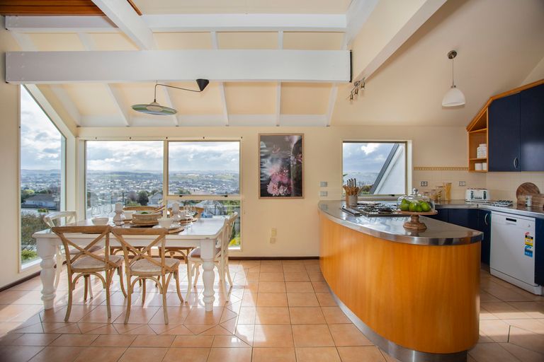 Photo of property in 1 Brinkburn Street, South Hill, Oamaru, 9400