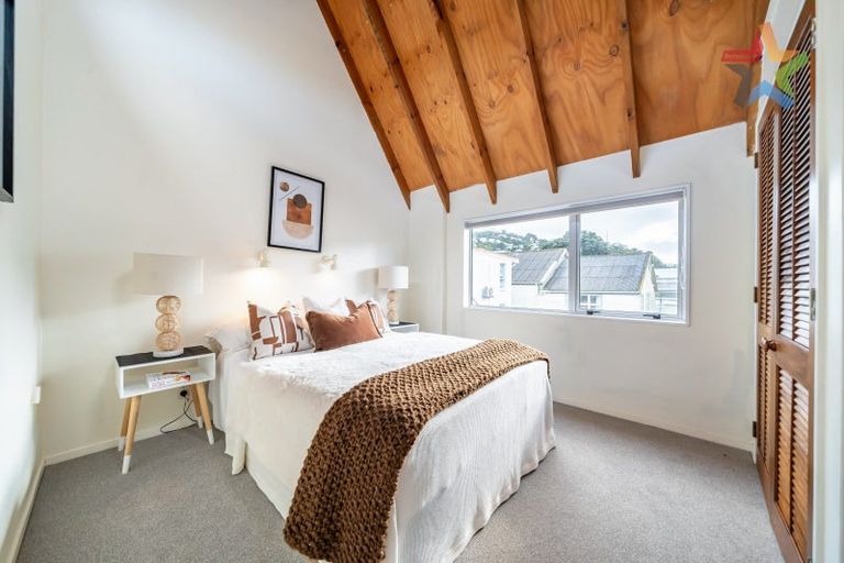 Photo of property in 4/74 Freyberg Street, Lyall Bay, Wellington, 6022