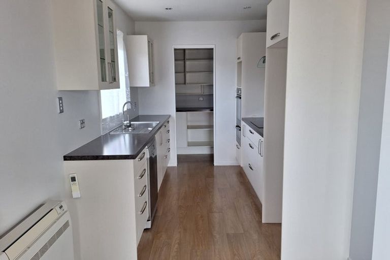 Photo of property in 72 Ottawa Road, Wainoni, Christchurch, 8061