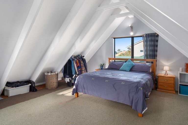 Photo of property in 15 Olympus Grove, Papamoa Beach, Papamoa, 3118