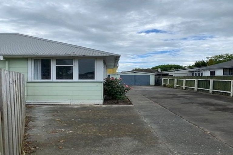 Photo of property in 1103 Jellicoe Street, Mayfair, Hastings, 4122