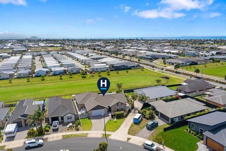 Photo of property in 30 Cupples Street, Papamoa Beach, Papamoa, 3118