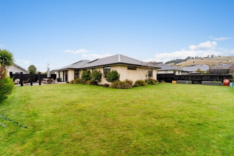 Photo of property in 22 Calluna Crescent, Mosgiel, 9024