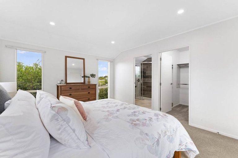 Photo of property in 26 Vintage Drive, Henderson, Auckland, 0612