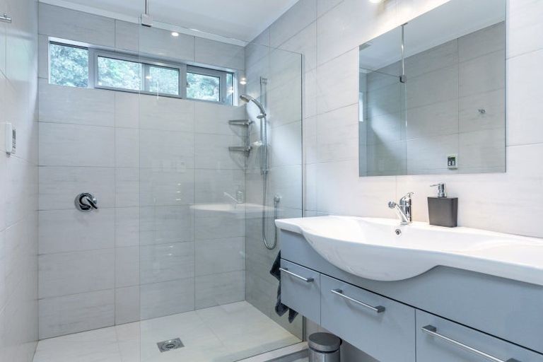 Photo of property in 251 Queen Charlotte Drive, Havelock, Picton, 7281