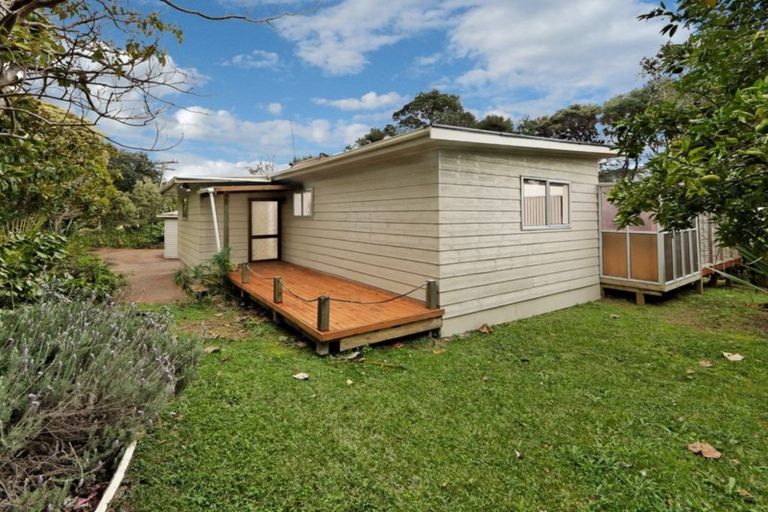 Photo of property in 2b Stillwater Crescent, Stillwater, Silverdale, 0993