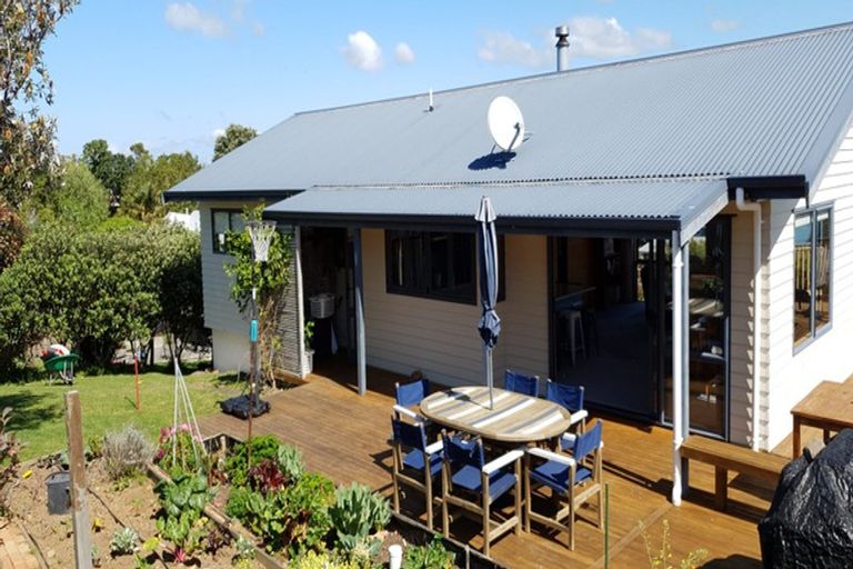 Photo of property in 6 Rabbit Way, Whitianga, 3510