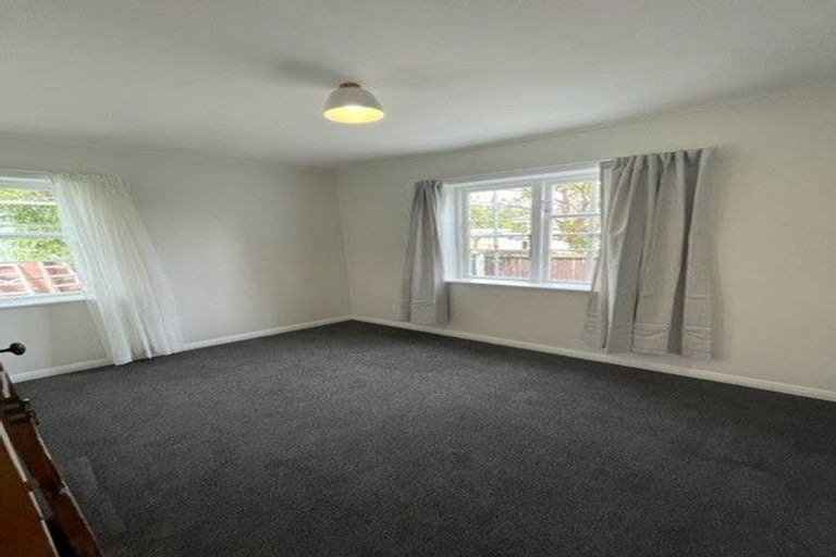 Photo of property in 27 Piko Crescent, Riccarton, Christchurch, 8041