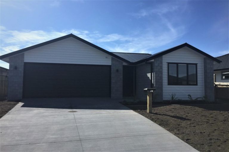 Photo of property in 24 Furlong Road, Papamoa, 3118