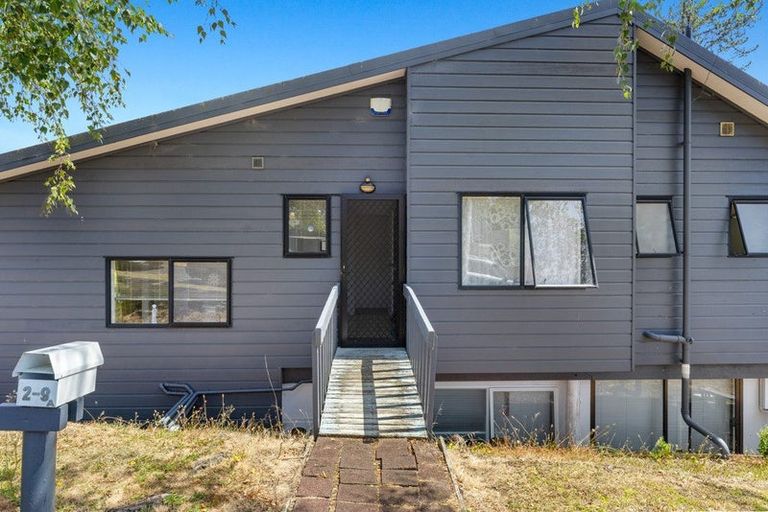 Photo of property in 1/9a Kitewao Street, Northcote, Auckland, 0627